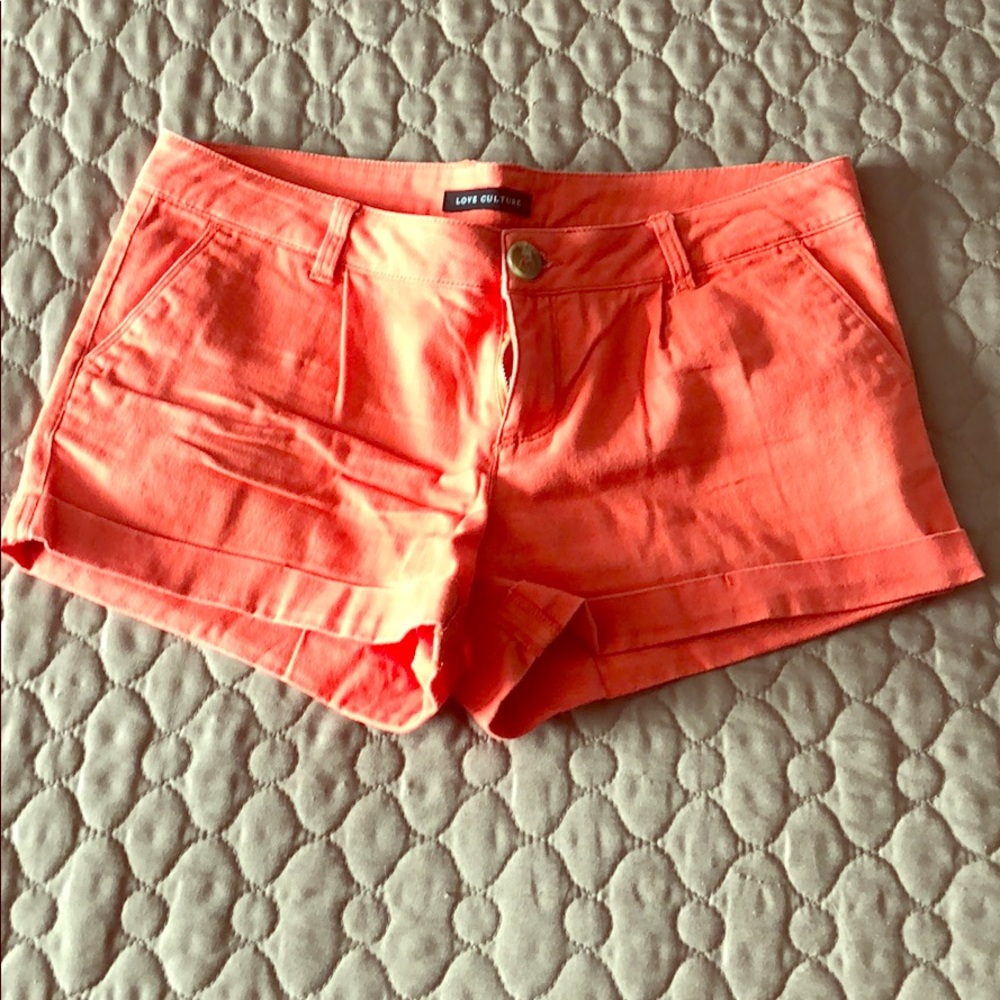 Coral shorts